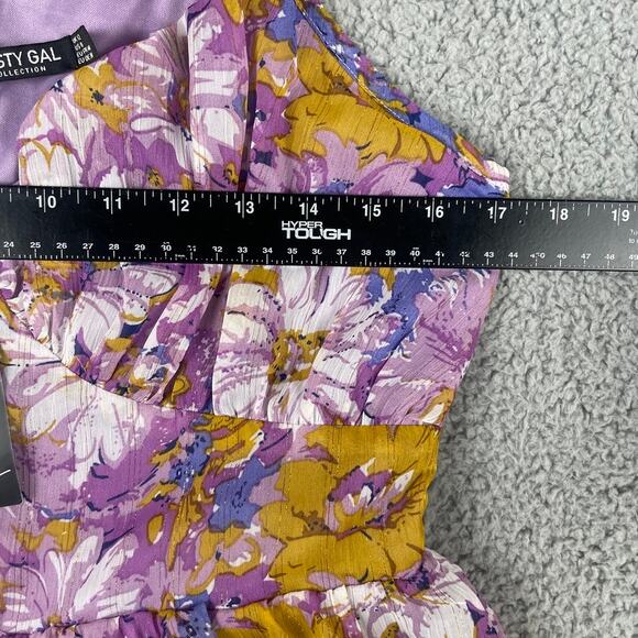 Nasty Gal Women's US 8 Purple Petite Floral Bust Detail Zip Up Playsuit - Picture 5 of 12